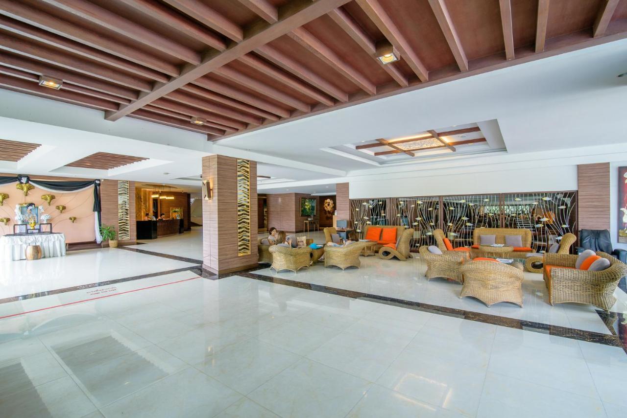 Golden Beach Cha-Am Hotel Exterior photo